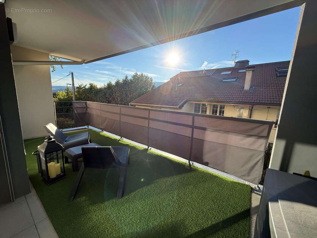 Appartement à VETRAZ-MONTHOUX