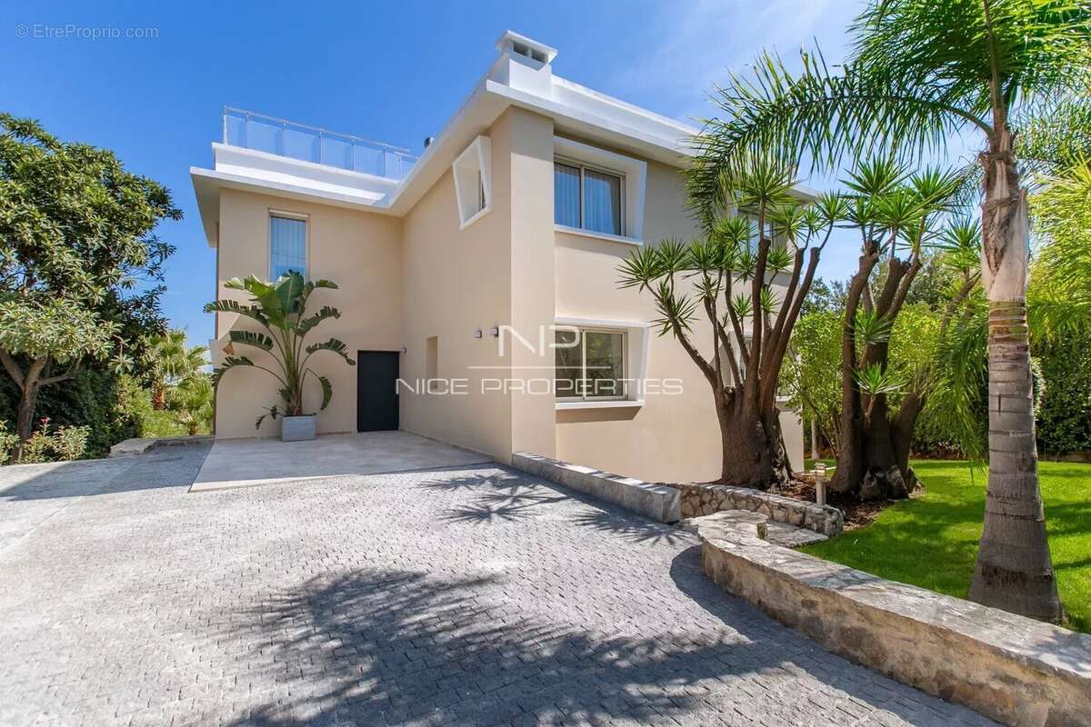 Maison à ANTIBES
