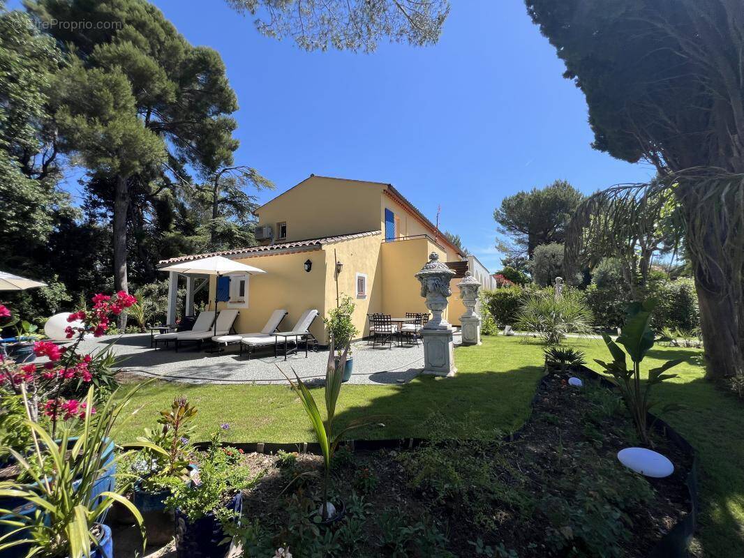 Maison à CANNES