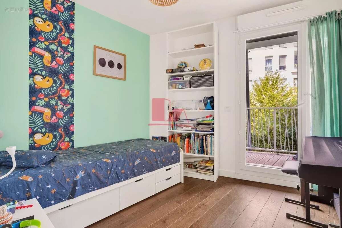 Appartement à ISSY-LES-MOULINEAUX