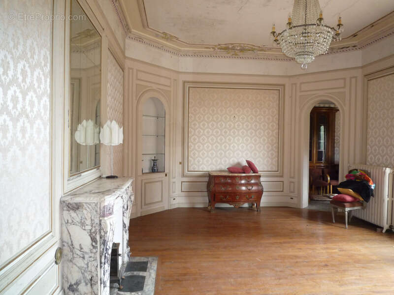 Maison à JAULGONNE