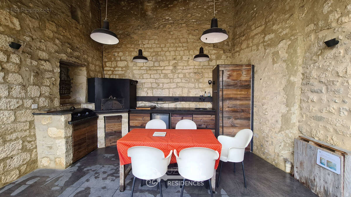 Maison à UZES