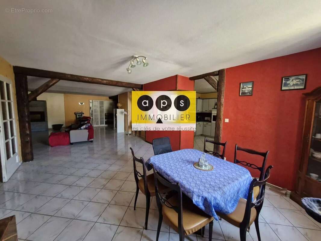 Maison à ARBOIS