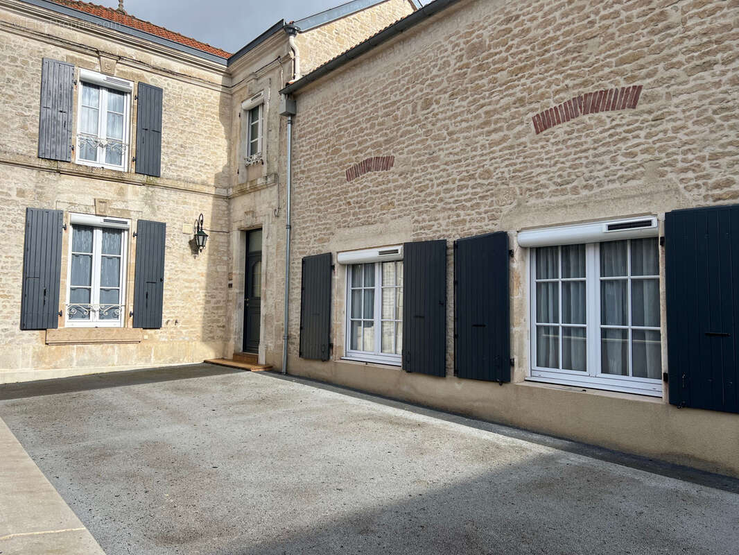 Maison à SAINTE-HERMINE