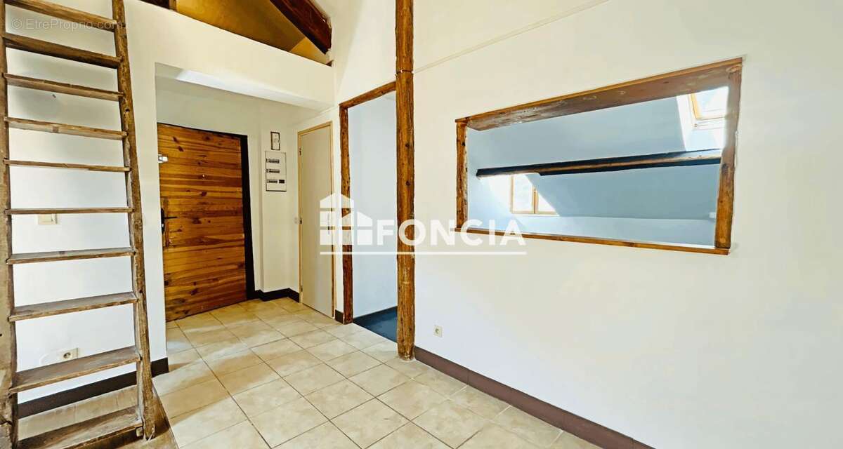 Appartement à MOUTIERS