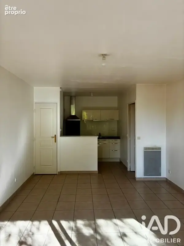 Photo 1 - Appartement à SALON-DE-PROVENCE
