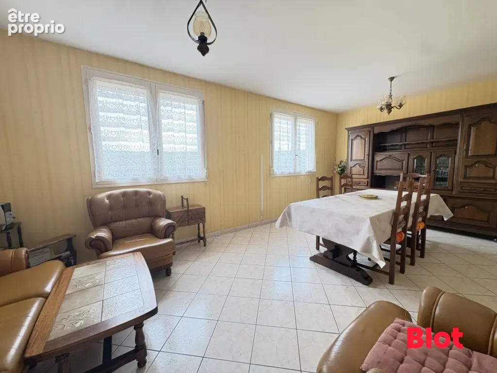 Maison 5 pièces 103 m² à vendre à Breteil (35160) - photo 5