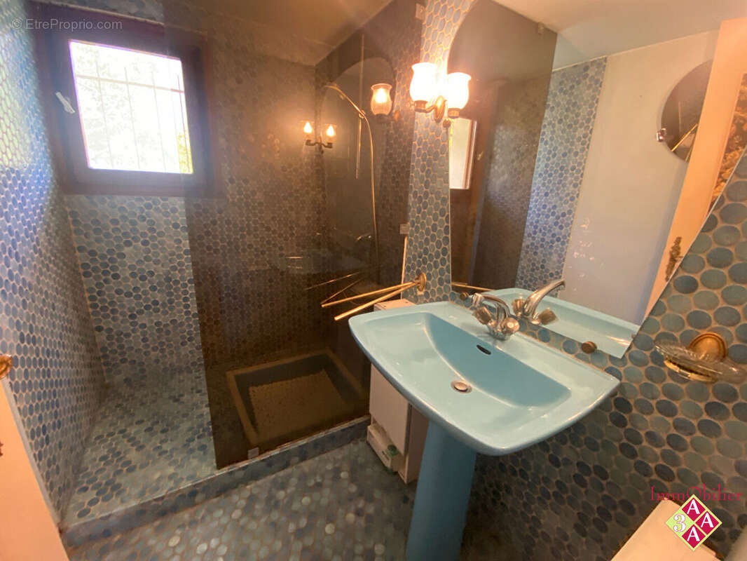 Maison à MONTBONNOT-SAINT-MARTIN