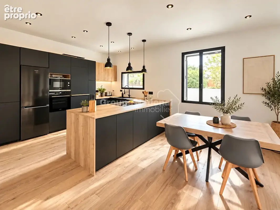 Maison de type 4 entièrement rénovée avec garage et piscine - photo 3