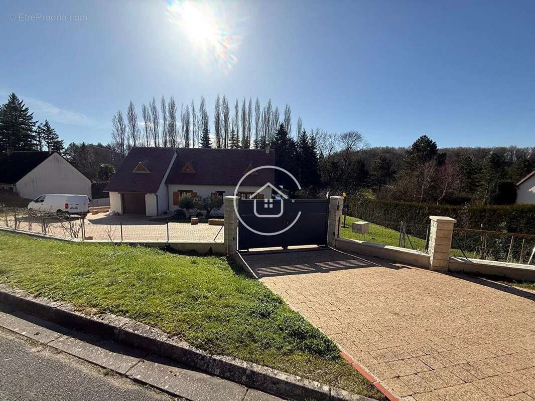 Maison belle prestation avec piscine à débordement - photo 4