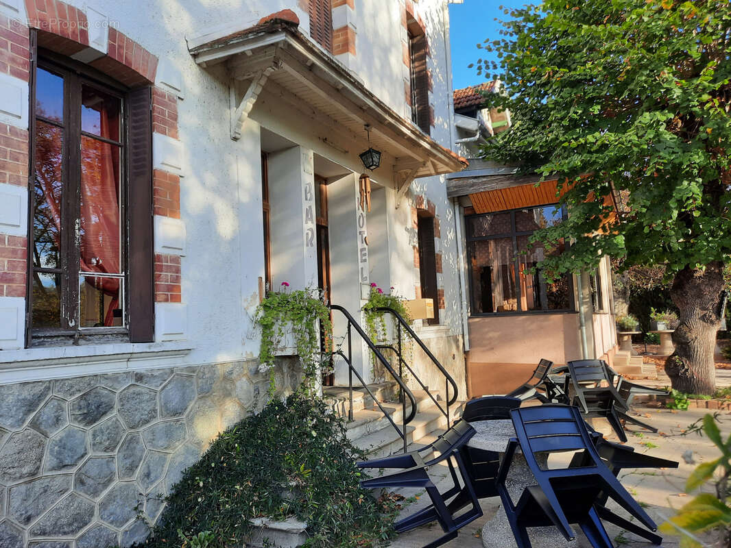 Autre à PUY-GUILLAUME