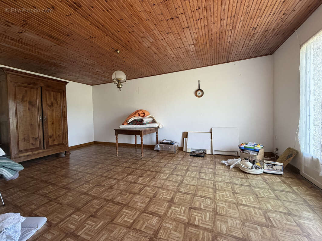 Maison à AIZENAY