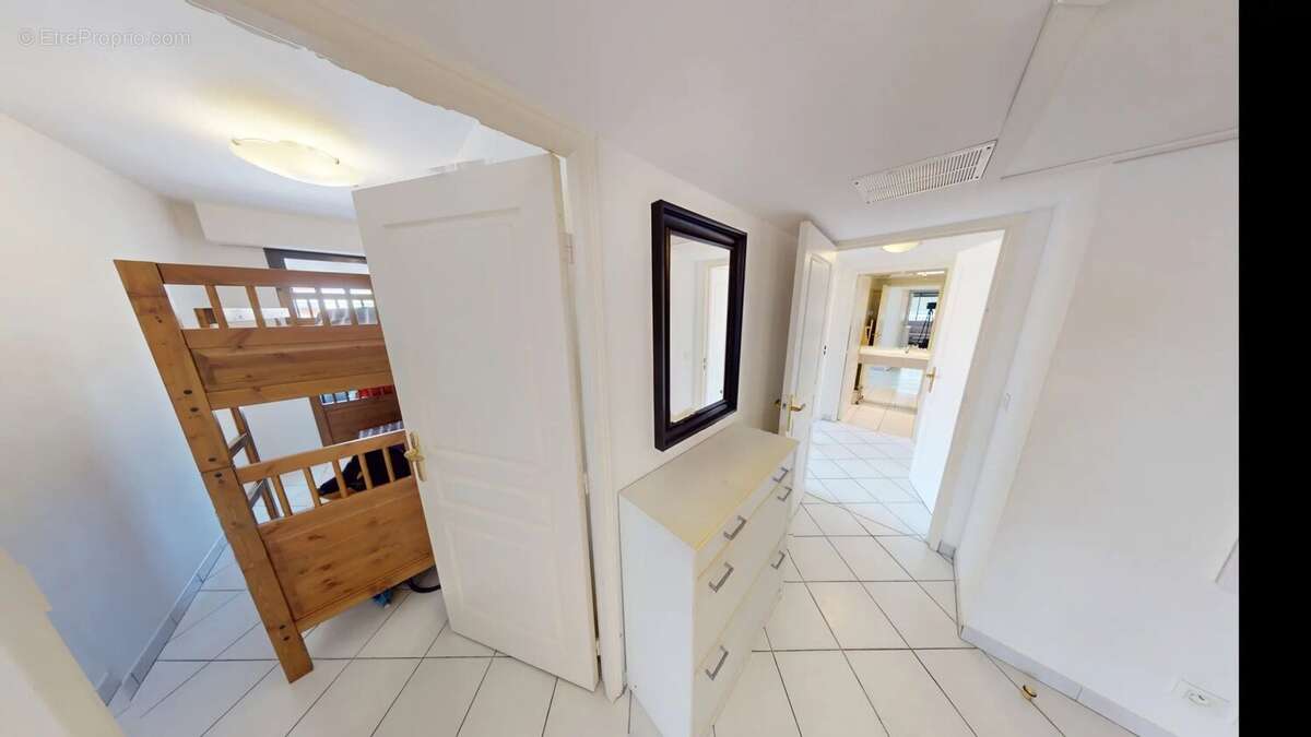 Appartement - 3/4 pièces, de 64 m² à VILLENEUVE-LOUBET - photo 7