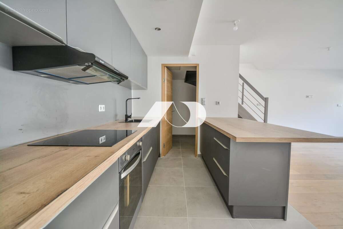 Maison 82 m² à Le Biot  - photo 7