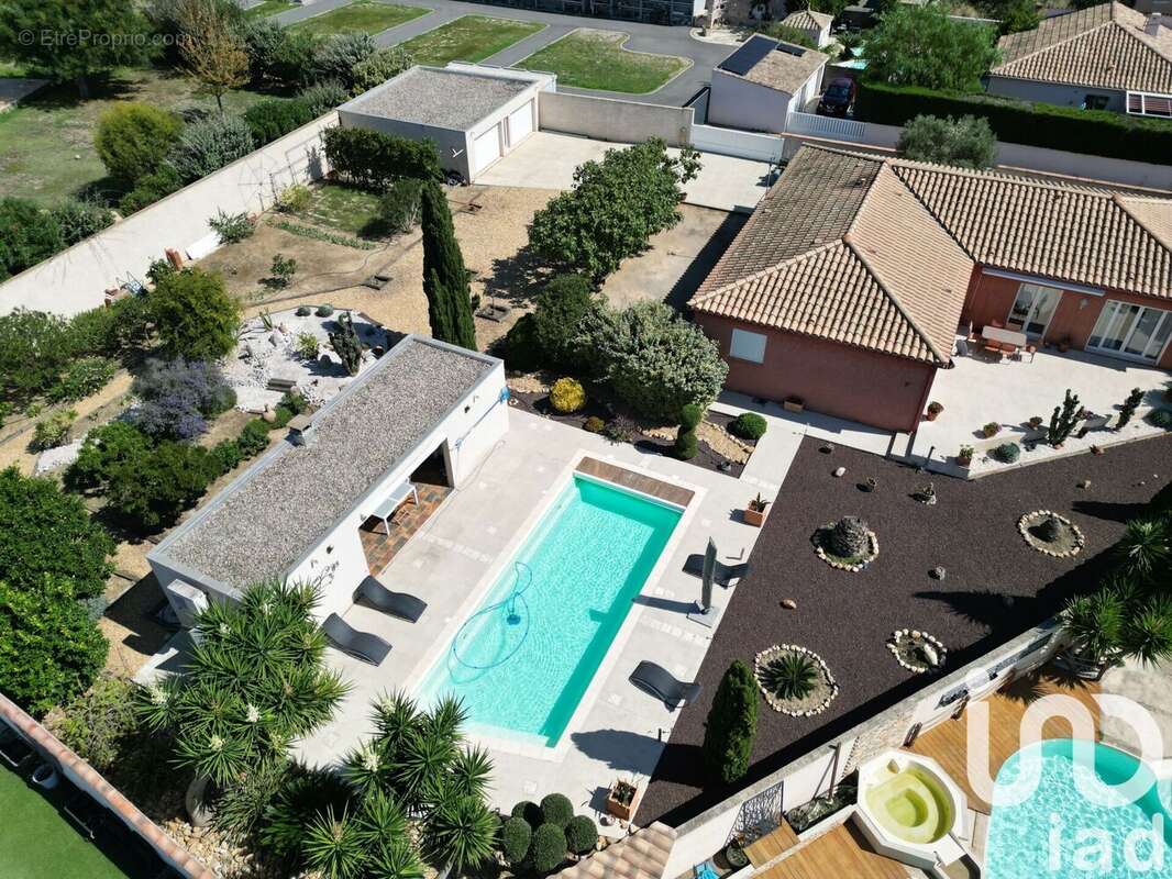 Photo 2 - Maison à PIA