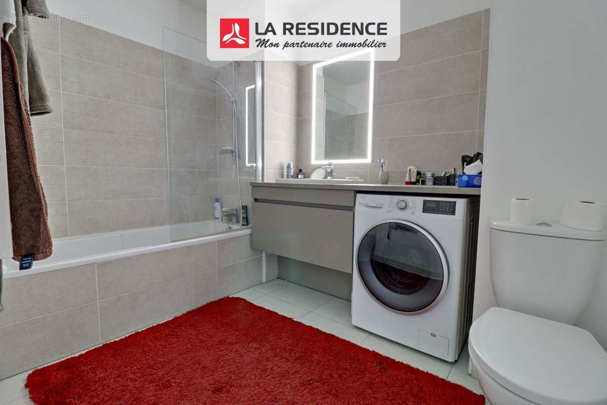 Appartement à CASTELNAU-LE-LEZ