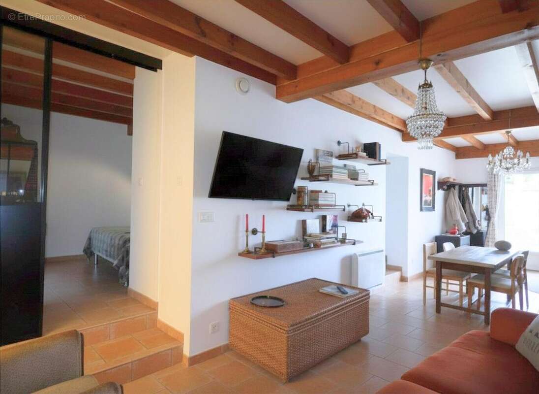 Maison 100 m² à Lagrasse  - photo 6
