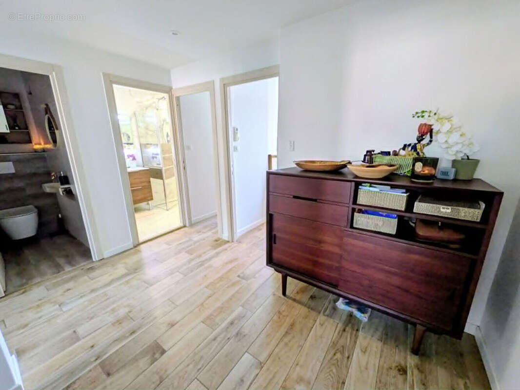 Appartement Antibes type 3.4. Pièces - photo 10