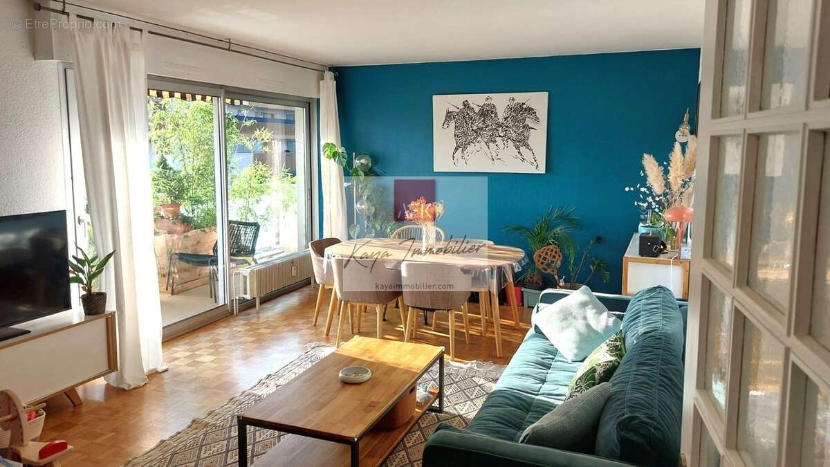 Appartement à AMBILLY