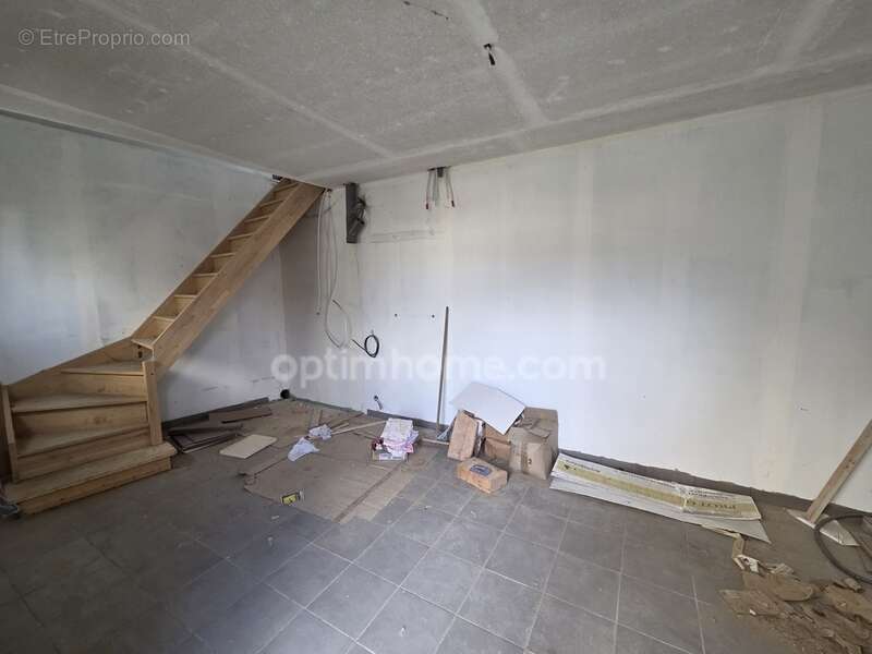 Maison à vendre 4 pièces, garage et vaste sous-sol proche de la Belgique et du Luxembourg - photo 10