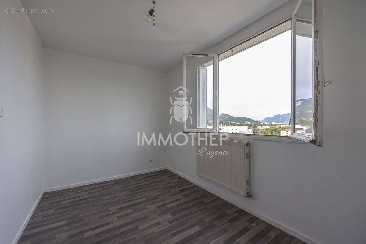 Appartement à ECHIROLLES