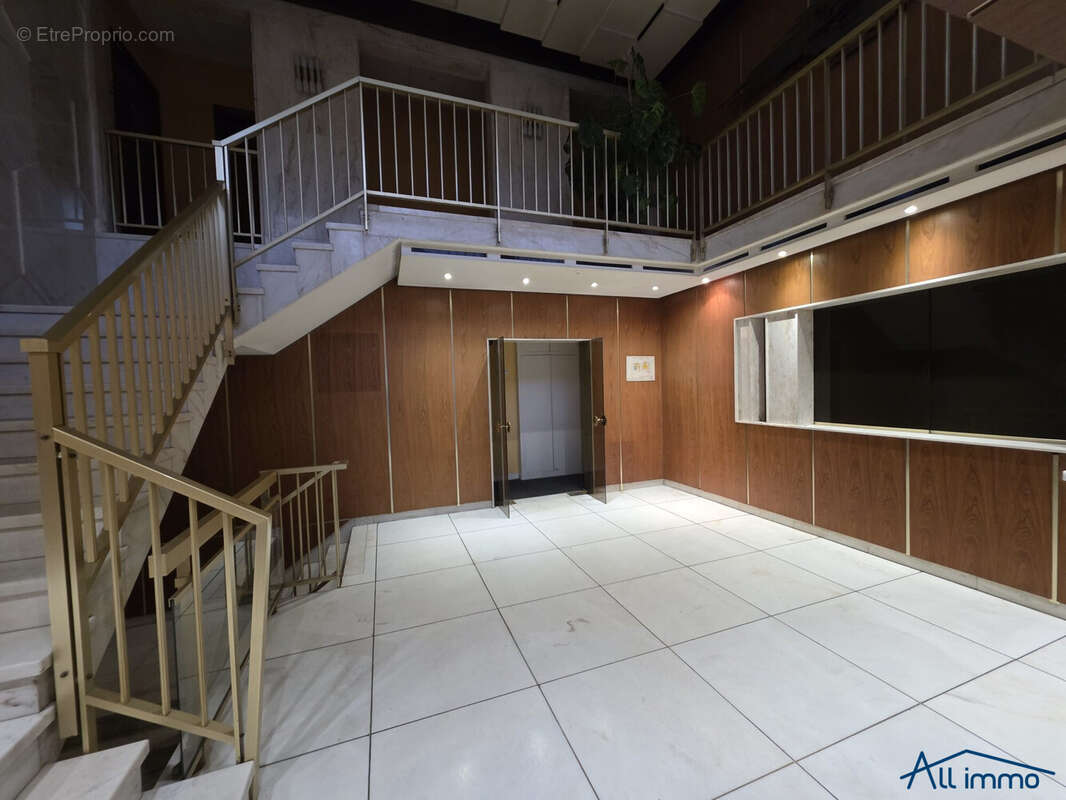 Appartement à SAINT-MAUR-DES-FOSSES