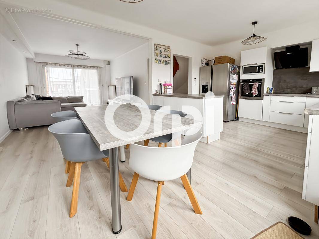 Maison à COUDEKERQUE-BRANCHE