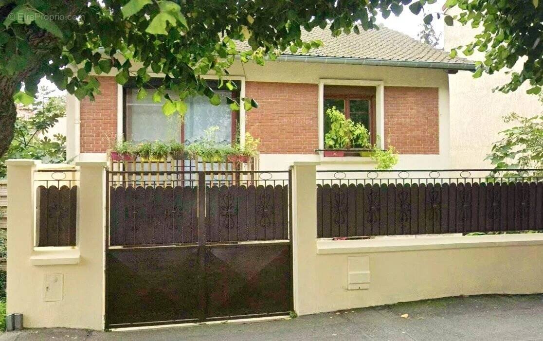 Maison à VITRY-SUR-SEINE