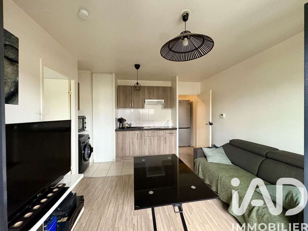 Appartement 37 m² à Saint-Ouen-L'aumone  - photo 5