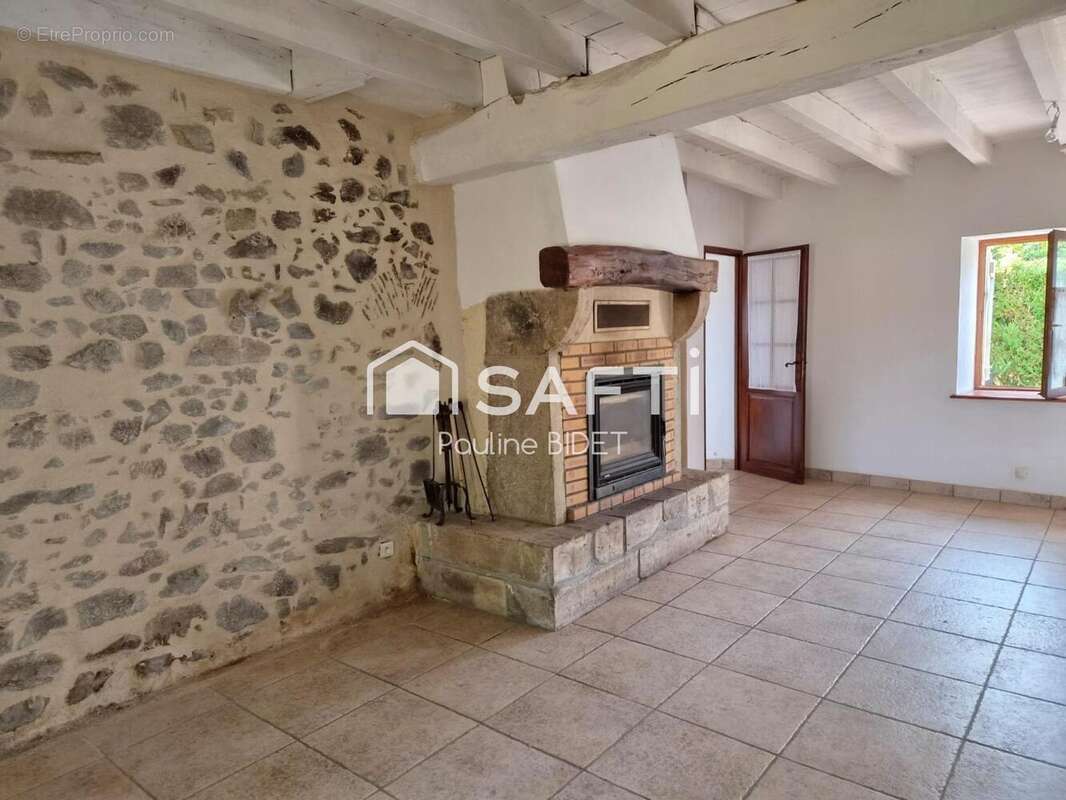 Maison 126 m² à Fleuriel  - photo 3