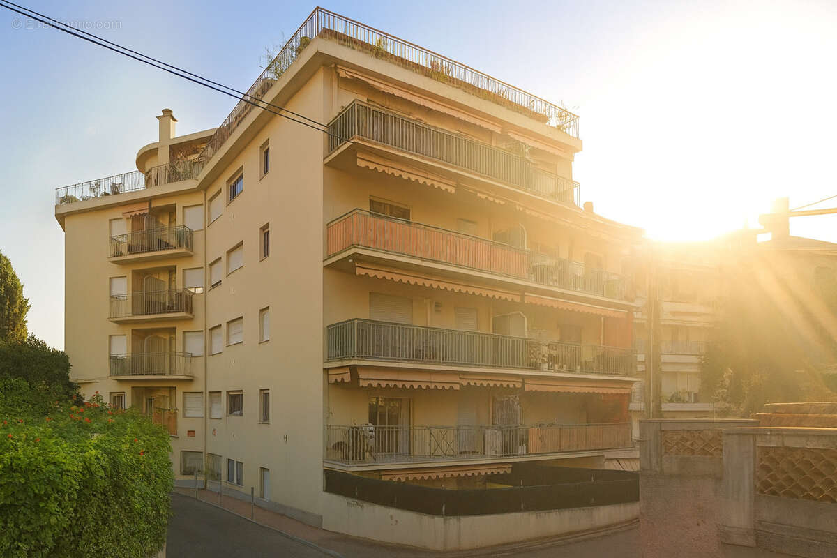 Autre à MENTON