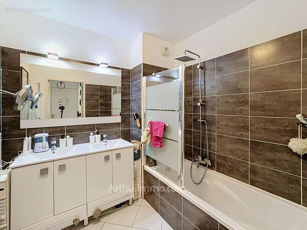 Vente Appartement Le plan-de-grasse(06130) 315 000ï¿œ - photo 9