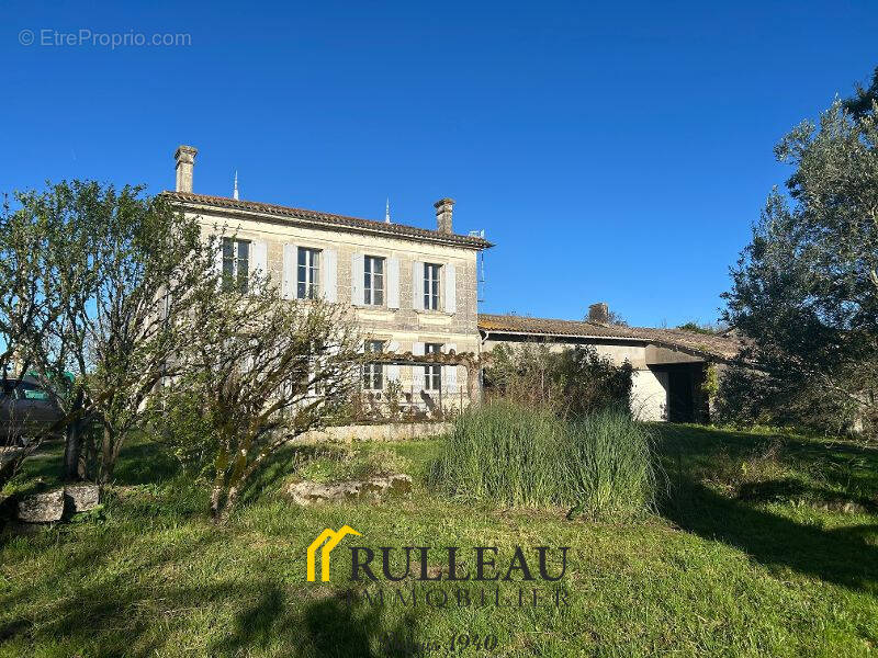 Maison à VERAC