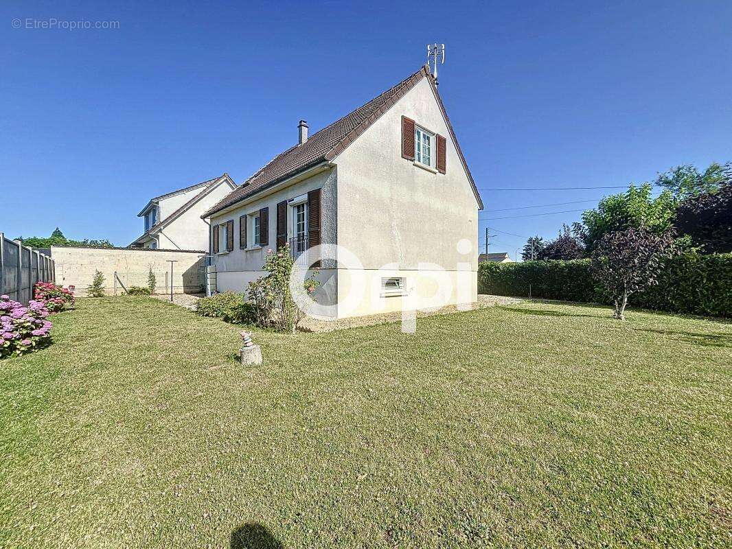 Maison à SACY-LE-GRAND