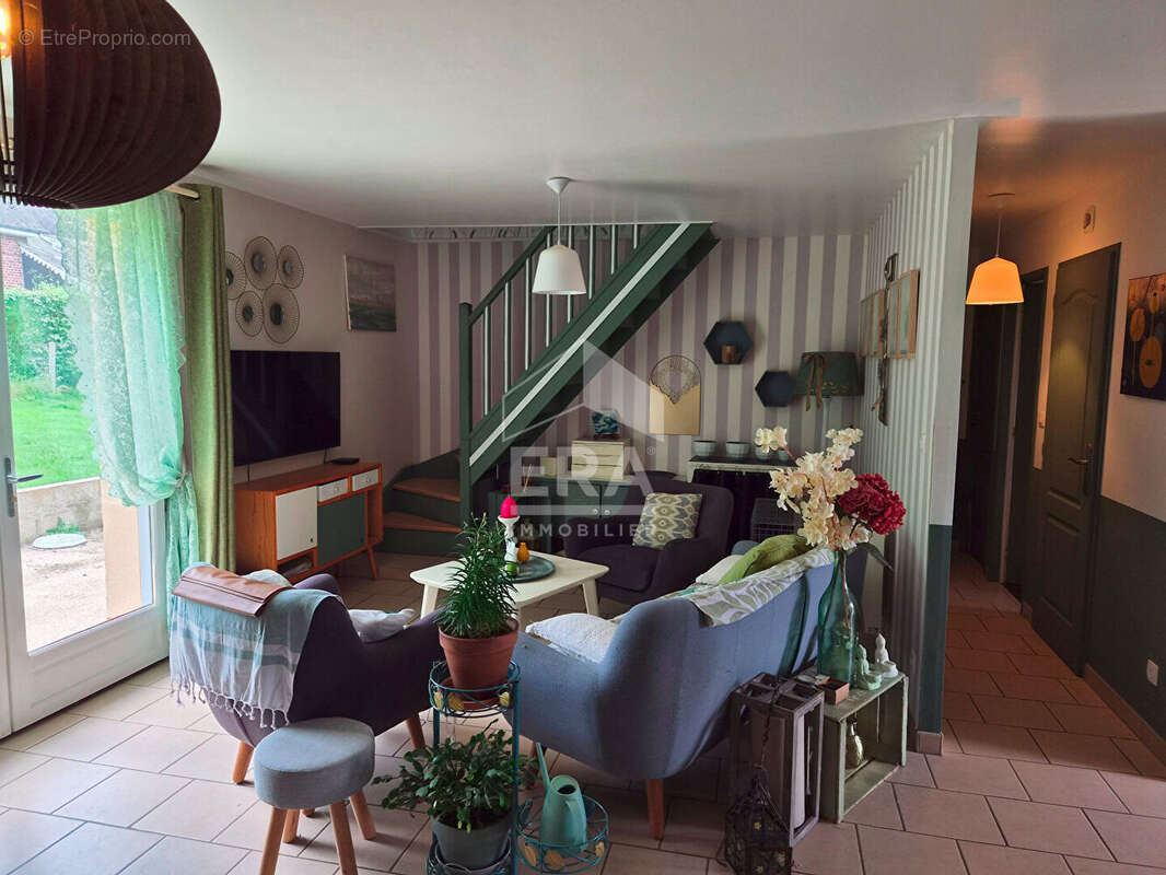 Maison à FREULLEVILLE