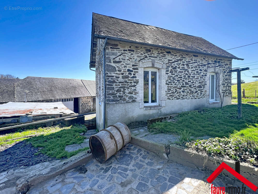 Maison à SAINTE-FEREOLE