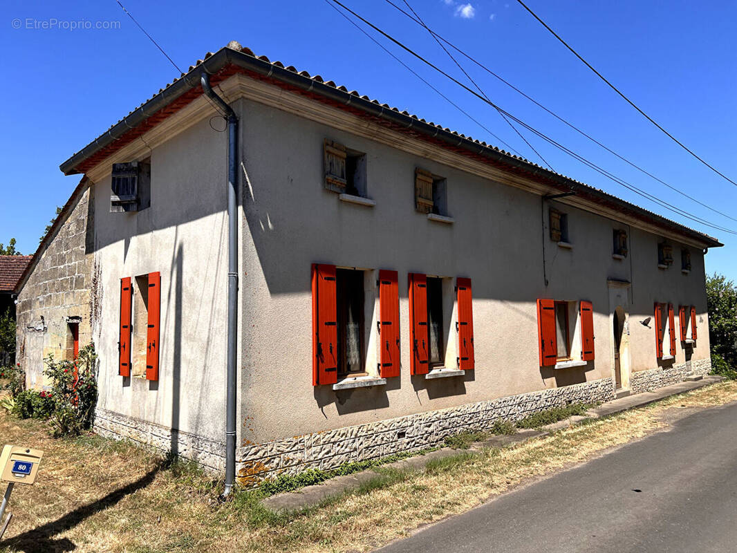 Maison à SAINT-PEY-DE-CASTETS