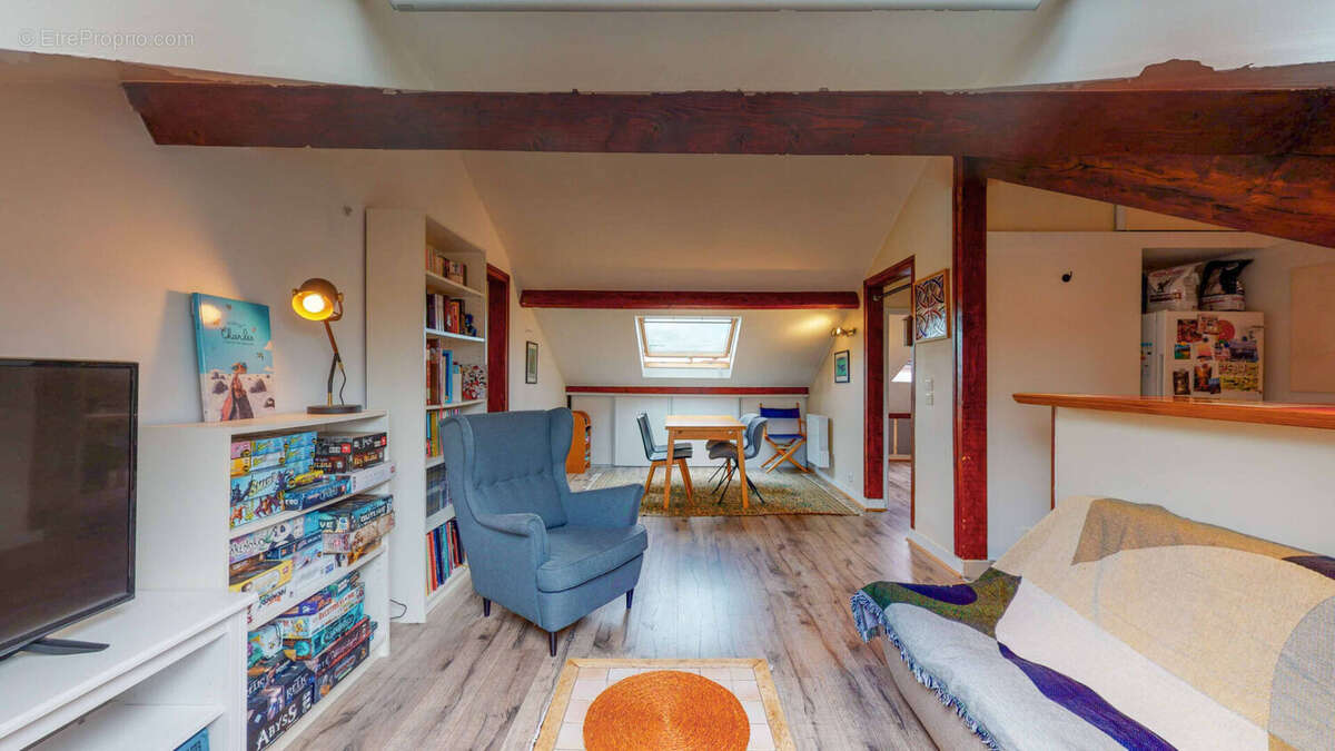 Appartement à NANTERRE