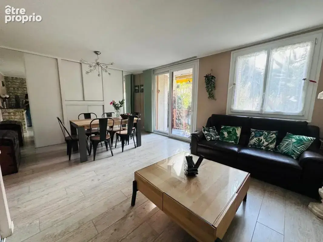 Appartement - 3 pièces - À Vendre - photo 3