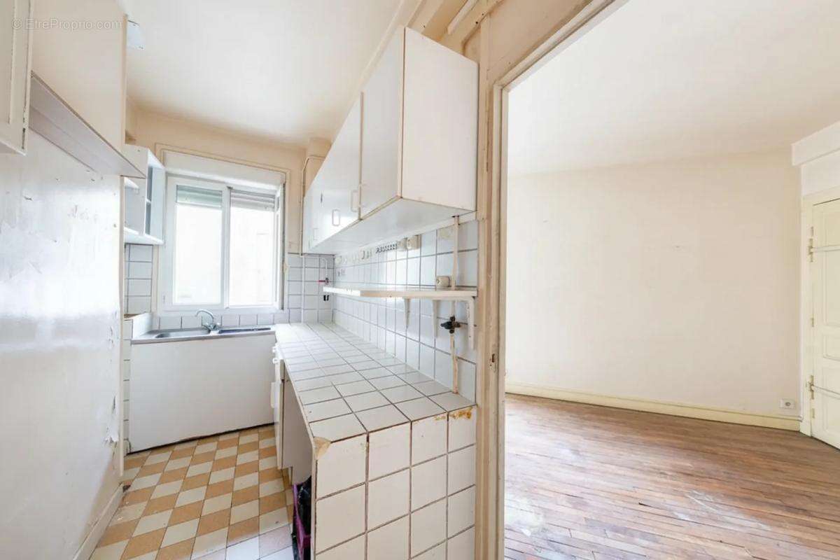 Appartement à PARIS-15E