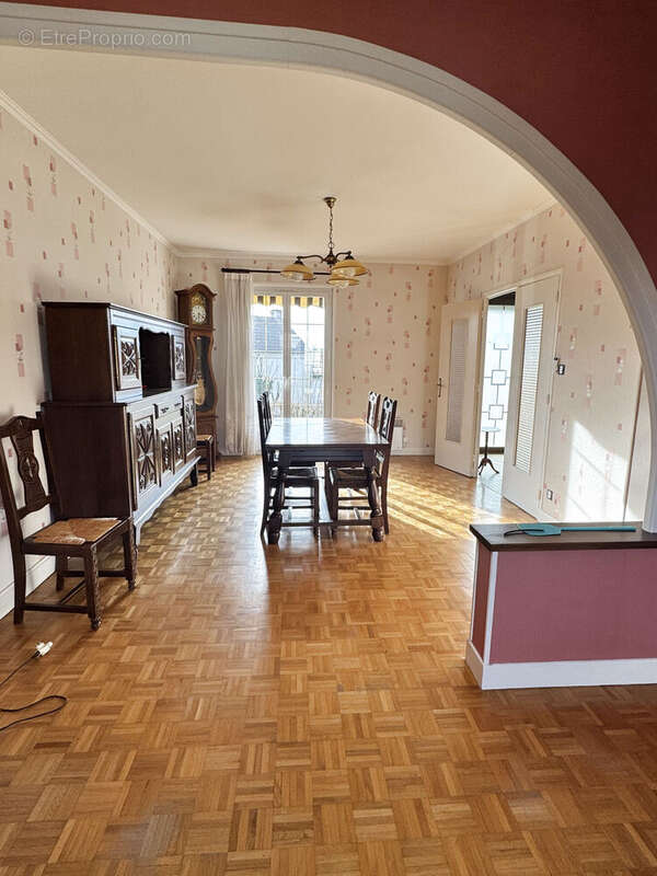 Photo 2 - Maison à GUEUGNON