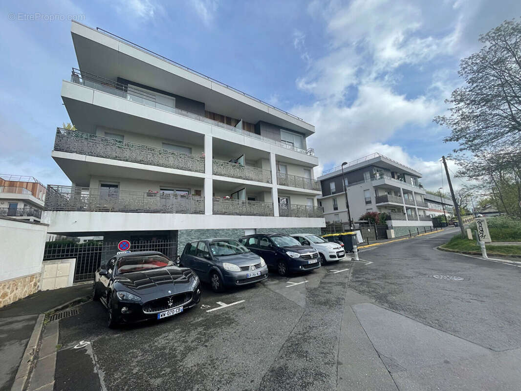 Appartement à POMPONNE