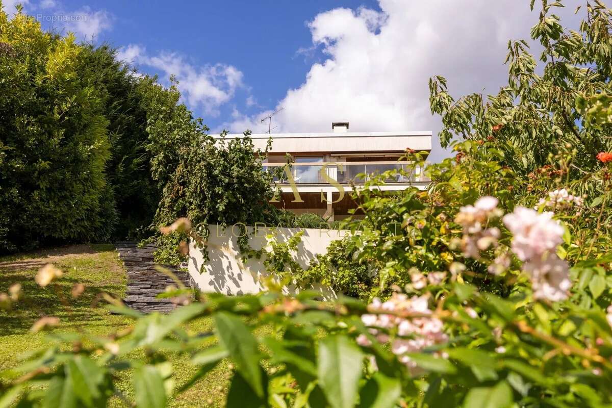 Appartement à MARLY-LE-ROI