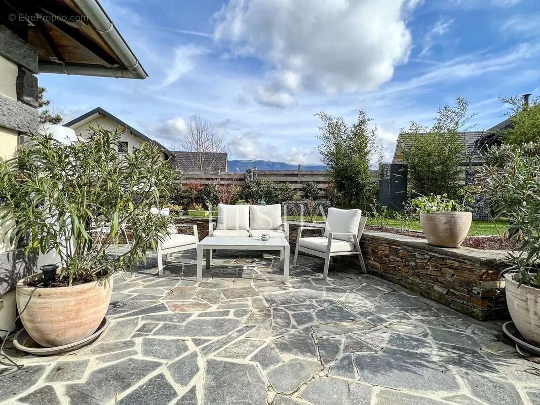 Maison à MARIGNY-SAINT-MARCEL