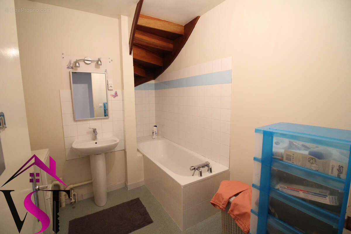 Appartement à AUXONNE