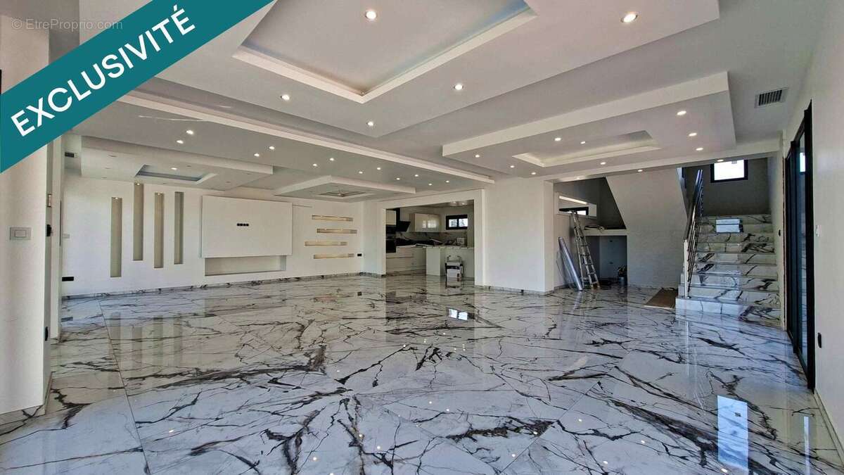 Photo 3 - Maison à PIA