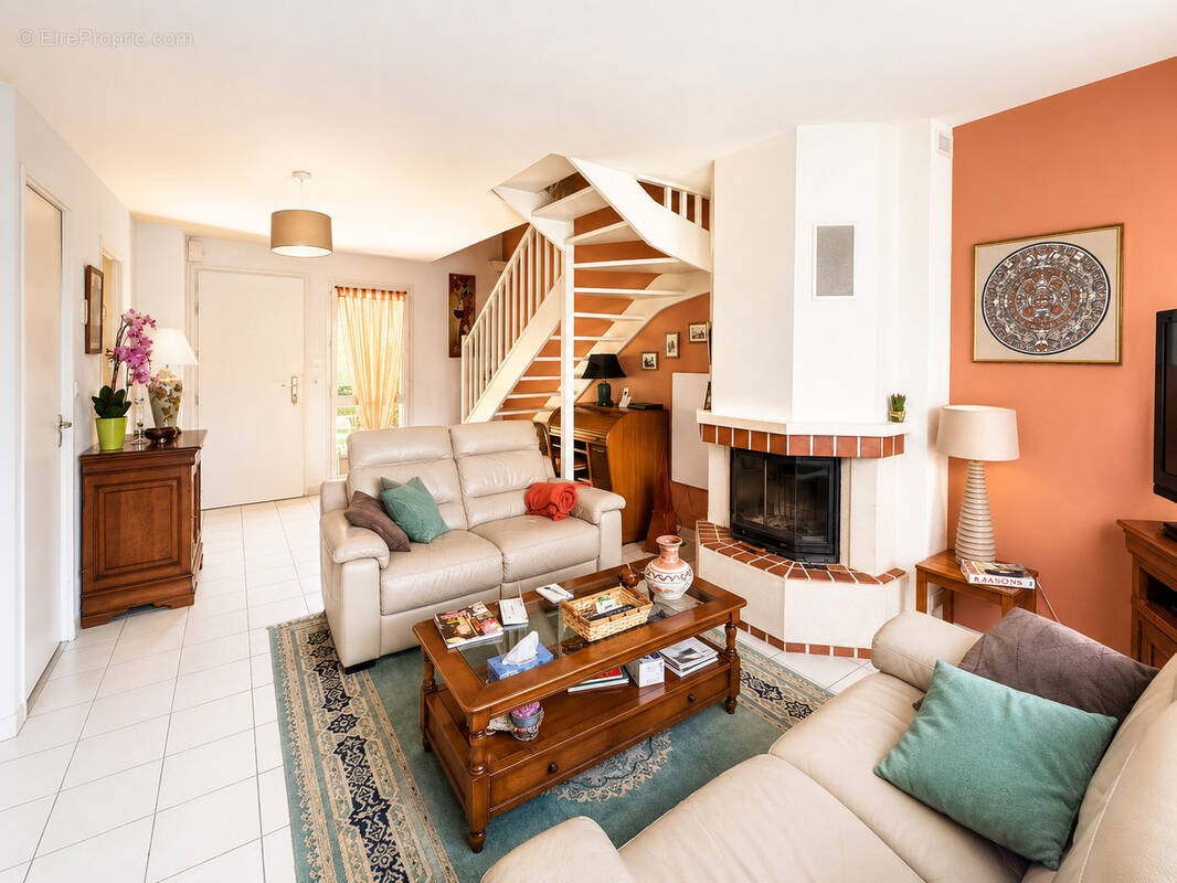 Appartement à ARES