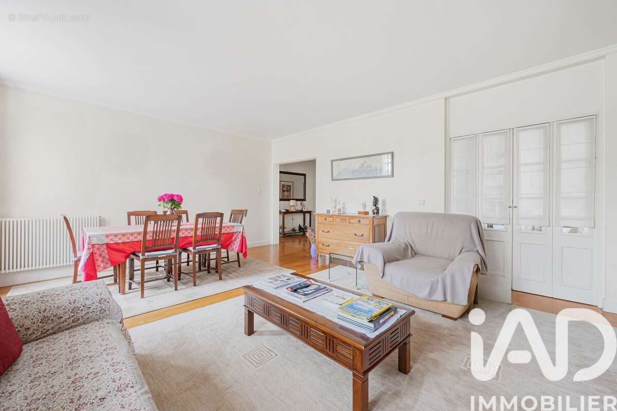 Photo 3 - Appartement à PARIS-17E