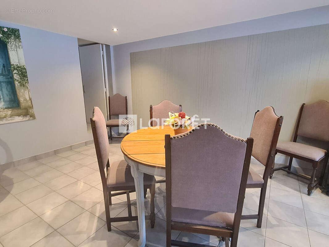 Maison à SAINT-GENEST-MALIFAUX