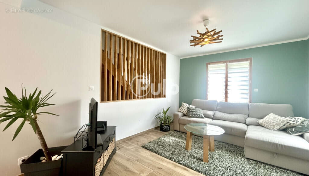 Maison à AIX-NOULETTE